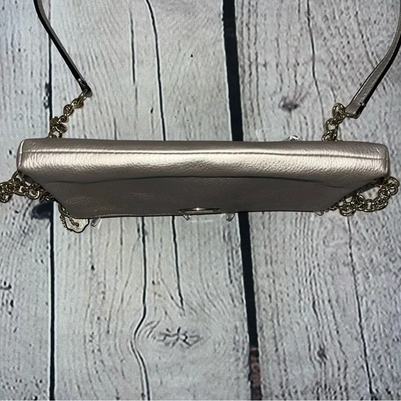 ✅SOLD✅ Vintage Y2K Coach Lyla Double Gusset Leather Crossbody Bag - Picture 8 of 17